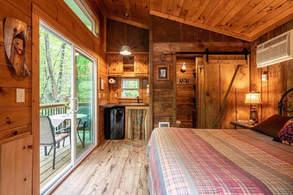 The Owl'S Perch Robbinsville Exterior foto